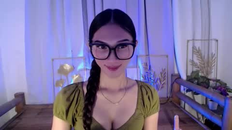 Snapshot of seductive_kimxxx chatting on April 29, 12:20 pm your miss universe kim online show from April 29, 12:20 pm