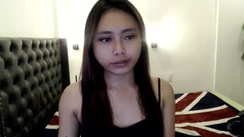 Im shy online show from April 2, 11:52 am