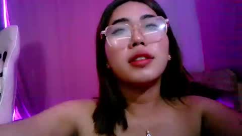Snapshot of seductive_paulaxx chatting on March 7, 2:19 am pau online show from March 7, 2:19 am