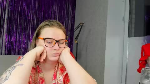 Snapshot of seductive_she_wolf chatting on January 26, 5:23 pm seductive_she_wolf online show from January 26, 5:23 pm