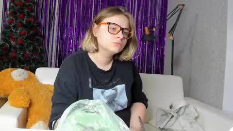 Snapshot of seductive_she_wolf chatting on January 27, 6:52 pm seductive_she_wolf online show from January 27, 6:52 pm