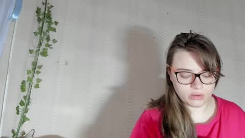 seductive_she_wolf online show from May 10, 2:39 am