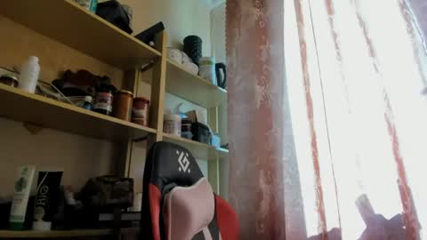 seductive_she_wolf online show from May 11, 2:45 pm