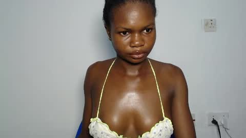 seductive_sugar247 online show from March 30, 6:25 am