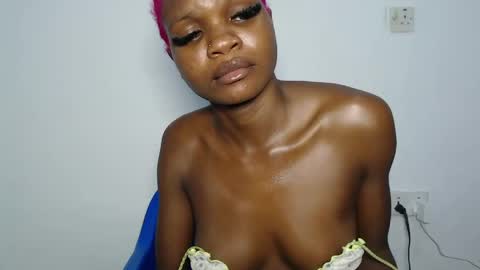 seductive_sugar247 online show from March 31, 8:31 pm