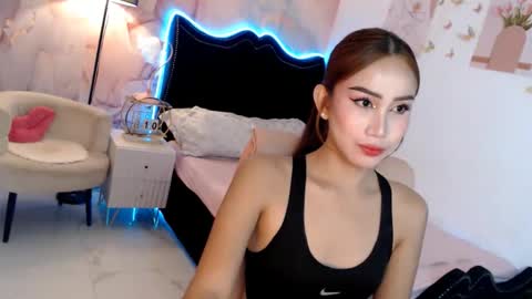 Snapshot of seductive_vana chatting on September 9, 6:40 pm Vanessa online show from September 9, 6:40 pm