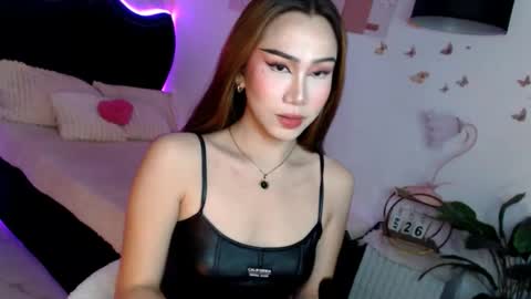 Snapshot of seductive_vana chatting on April 26, 11:41 am Vanessa online show from April 26, 11:41 am