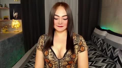 Snapshot of seductiveangelts69 chatting on February 22, 2:39 am Angel online show from February 22, 2:39 am