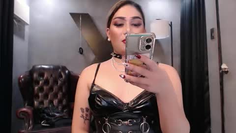 YOUR LOVES CHEALSY online show from February 13, 6:59 pm