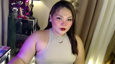 Its me Jazzi online show from June 20, 9:01 am