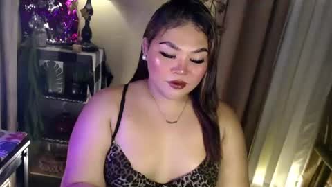 Its me Jazzi online show from June 24, 3:55 pm