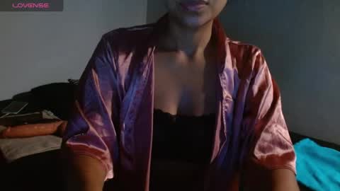Snapshot of seductress_malia chatting on July 23, 9:29 am seductress_malia online show from July 23, 9:29 am