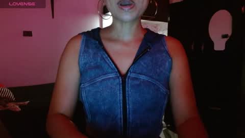 Snapshot of seductress_malia chatting on July 25, 2:36 pm seductress_malia online show from July 25, 2:36 pm