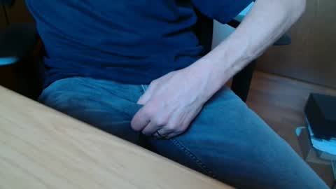 Snapshot of seidenlust chatting on April 7, 12:27 pm SeidenLust online show from April 7, 12:27 pm