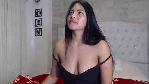 Snapshot of seleena__ chatting on December 28, 8:36 pm seleena__ online show from December 28, 8:36 pm