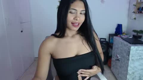Snapshot of seleena__ chatting on February 9, 6:17 am seleena__ online show from February 9, 6:17 am