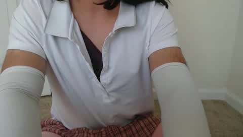 Selena online show from October 9, 4:05 pm