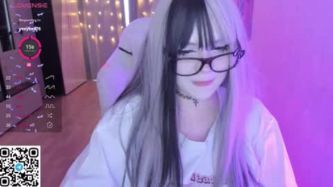 Selena  online show from February 16, 8:10 am