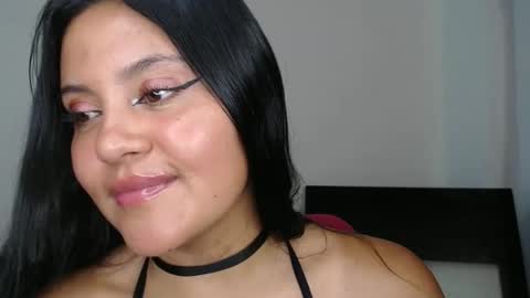 Snapshot of selena__angel chatting on March 15, 12:33 pm Gaby but call me selena instagram sele04angel1 online show from March 15, 12:33 pm