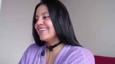 Snapshot of selena__angel chatting on May 20, 4:24 pm Gaby but call me selena instagram sele04angel1 online show from May 20, 4:24 pm