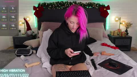 Selena Lily online show from December 30, 1:15 am