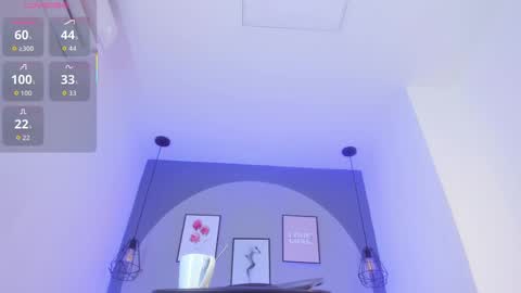 Selena online show from October 25, 10:45 am