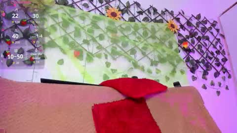 Snapshot of selena_turner3 chatting on October 28, 12:41 pm Selena  online show from October 28, 12:41 pm