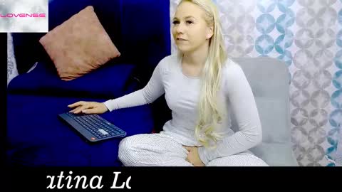 Selena online show from February 11, 12:21 pm