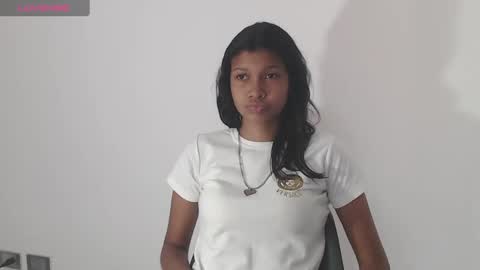 Snapshot of selenafox6 chatting on December 10, 5:22 pm selenafox6 online show from December 10, 5:22 pm