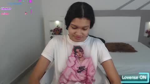 Snapshot of selenafox6 chatting on March 6, 11:47 am selenafox6 online show from March 6, 11:47 am