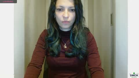 Snapshot of selene_3 chatting on February 28, 3:15 am Selene online show from February 28, 3:15 am