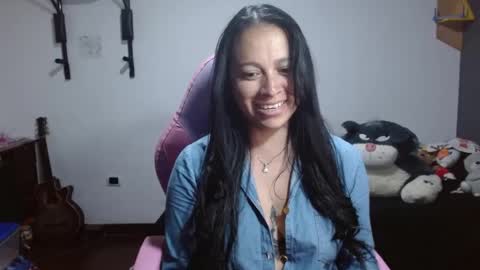 selene_mixx online show from June 18, 9:41 pm