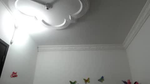 selene online show from May 4, 6:48 pm