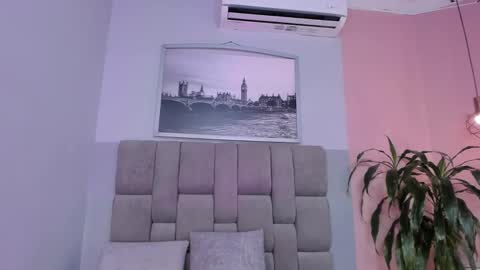 Selene online show from January 7, 4:15 am