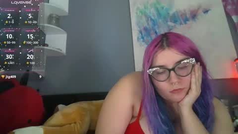 Selene online show from December 1, 4:23 pm