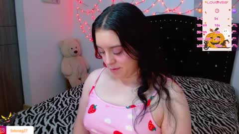 Selene G  online show from October 7, 4:53 am