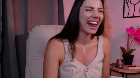Snapshot of selenenova chatting on May 6, 12:30 am Selene Nova online show from May 6, 12:30 am