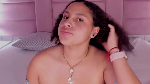 Snapshot of selenevoon chatting on October 2, 4:36 pm SeleneVoon online show from October 2, 4:36 pm