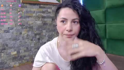 Selen online show from May 3, 4:07 am