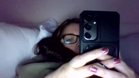 Lauren online show from May 2, 4:06 am