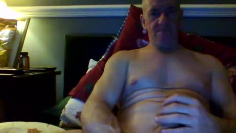 Snapshot of selfsucker28772 chatting on January 5, 5:27 pm selfsucker28772 online show from January 5, 5:27 pm