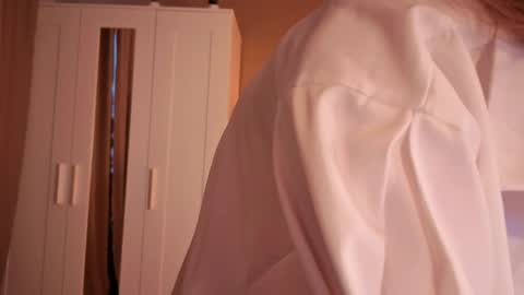 Snapshot of selina__moon chatting on May 28, 2:20 am Selina online show from May 28, 2:20 am