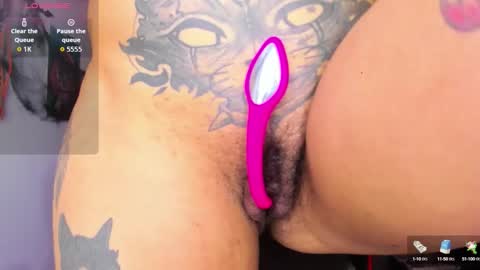 Snapshot of selina_kyl3 chatting on October 18, 2:03 am Selinna Kyle online show from October 18, 2:03 am