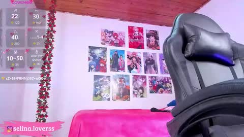 Snapshot of selina_lovers_ chatting on March 21, 8:19 am Selina online show from March 21, 8:19 am