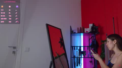 Nicole online show from November 28, 1:41 am