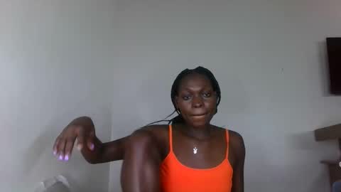 sellinprinces online show from October 24, 6:59 pm