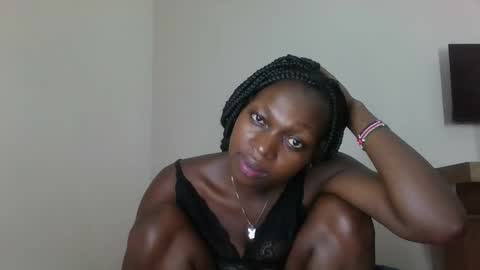 sellinprinces online show from October 29, 6:15 am