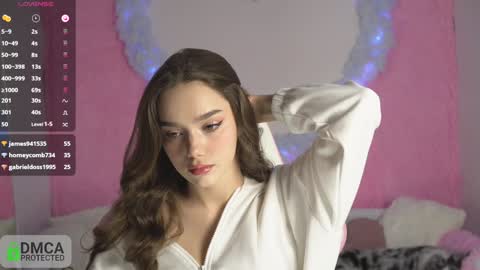 Seltin Nude only on OF online show from November 29, 4:43 pm