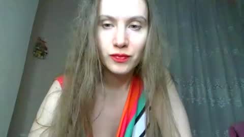 Snapshot of selvarine chatting on June 1, 10:11 pm selvarine online show from June 1, 10:11 pm