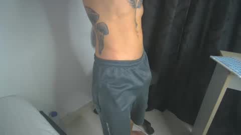 Snapshot of sem_alas chatting on February 22, 5:34 am sem_alas online show from February 22, 5:34 am